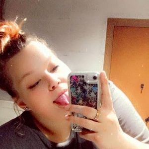 Meet your Posher, Summer